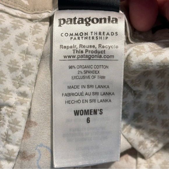 PATAGONIA Sz 6 98% Organic Cotton Birds Pattern Casual Athleisure Shorts - Picture 6 of 6